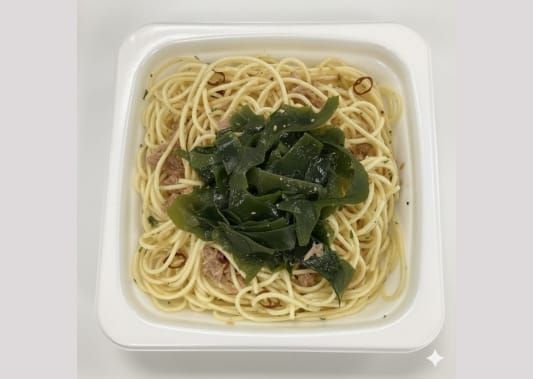 三陸産わかめの和風ペペロンチーノ