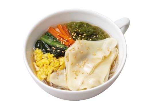 ワンタンと三陸産めかぶの中華風春雨スープ