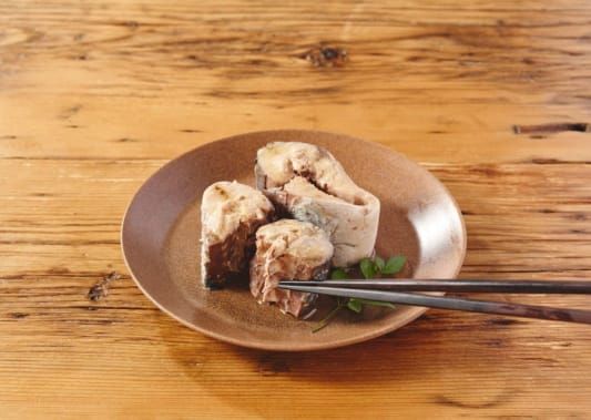 身のおいしさそのまま！金華サバの水煮缶
